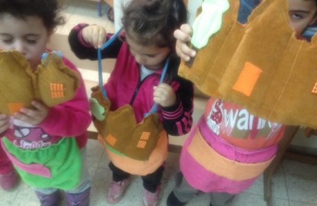 סיפורי הצגות שמחזקים את הערכים היהודיים בילדים
